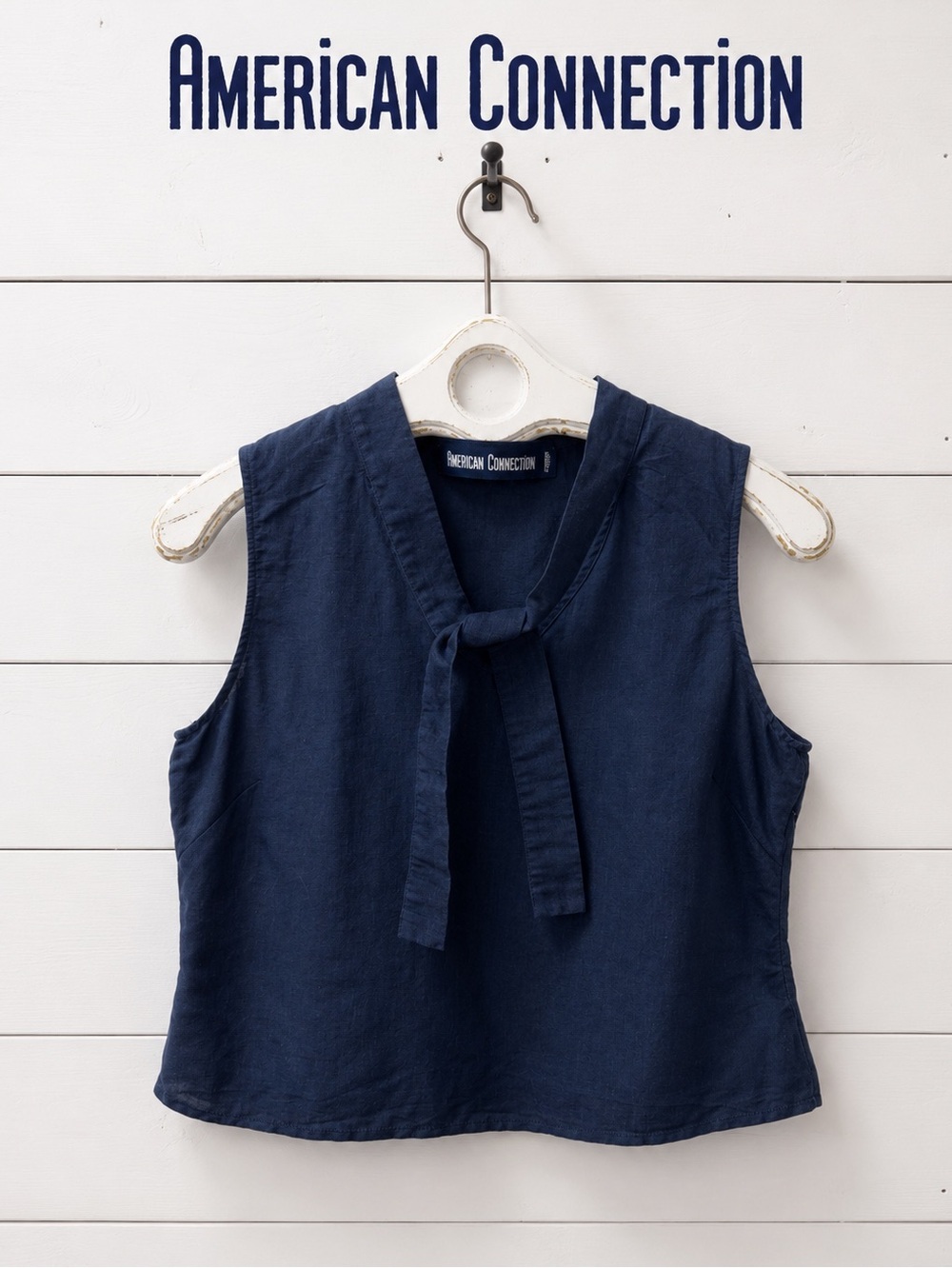 American Connection 100% Linen Sleeveless Tie-Neck Top – Navy – Women’s Large